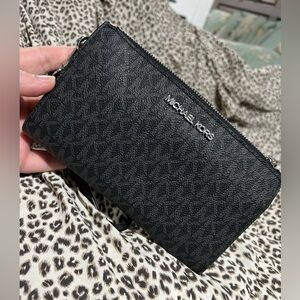 Michael Kors monogram jet set double zip wallet